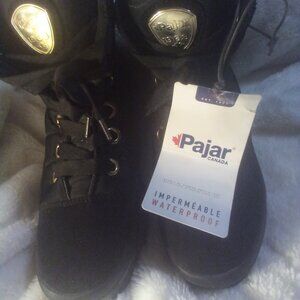 Pajar Canada Black w/Gold Accent Snow Boots (Quilted) Size: 8-8.5 NWT